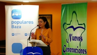 Mariola Velázquez de Castro, portavoz del PP en el Ayuntamiento de Baza (PP BAZA) Mariola Velázquez de Castro, portavoz del PP en el Ayuntamiento de Baza (PP BAZA)