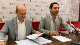 José María Corpas y Eduardo Castillo en rueda de prensa (PSOE) José María Corpas y Eduardo Castillo en rueda de prensa (PSOE)